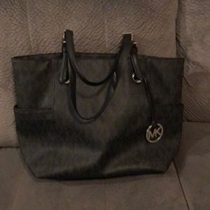 Michael Kors Black Jet Set Tote